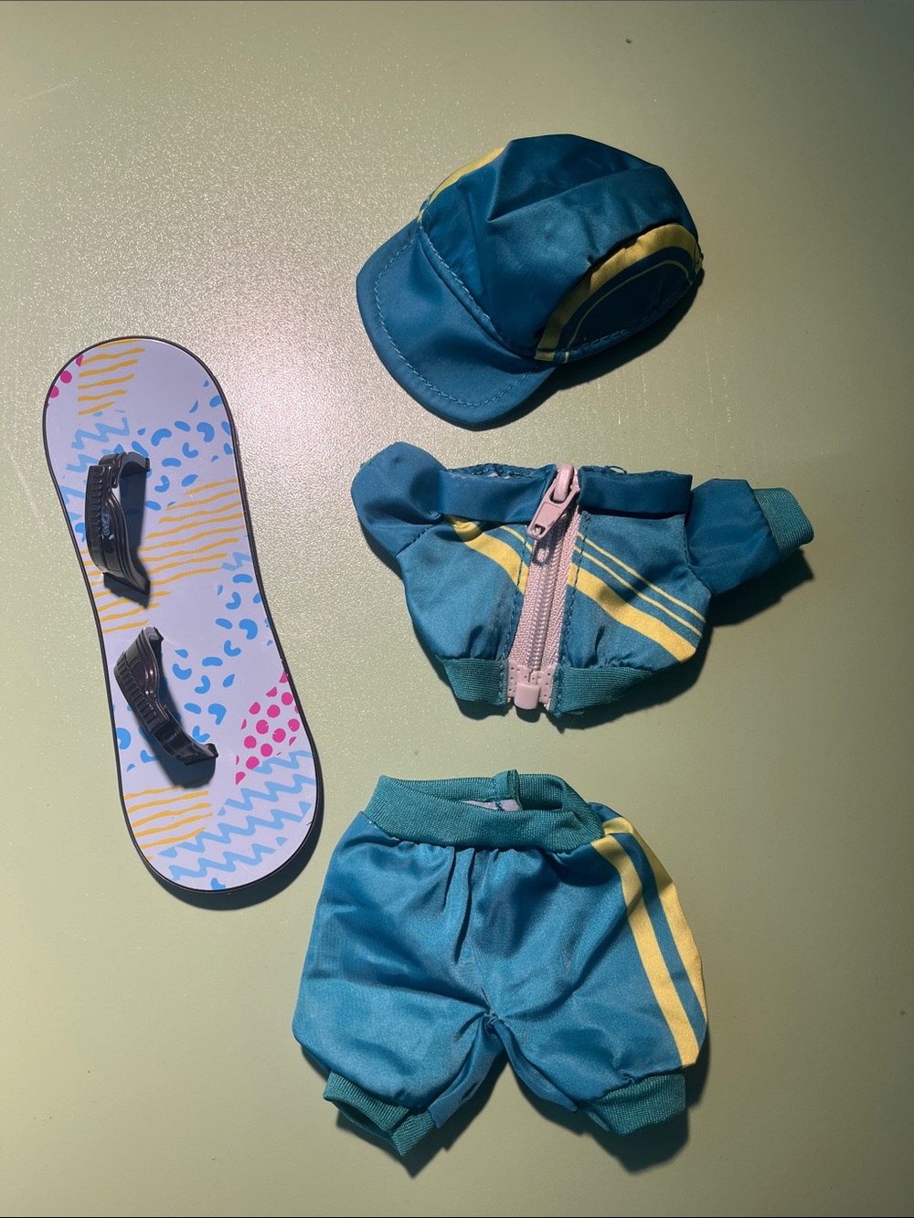 Disney Nuimo snowboard set